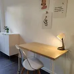 Apartmán 85qm, 4 Bedroom, Parking, King-bed, Wifi, Netflix