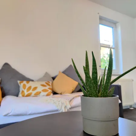 85qm, 4 Bedroom, Parking, King-bed, Wifi, Netflix *